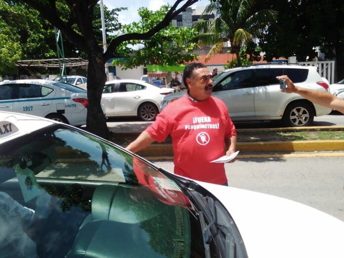 ¡FUERA PARQUÍMETROS! Surge 