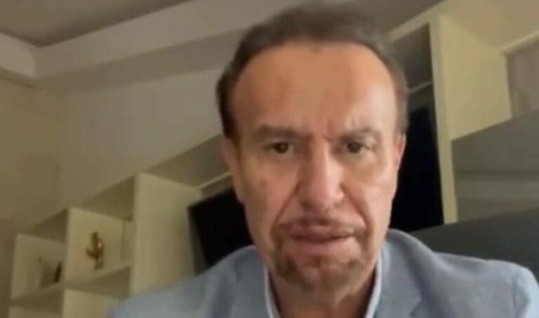 Un reconocido empresario se grabó confesando un millonario fraude y para no ser detenido ni enfrentar a la justicia, se quitó la vida.