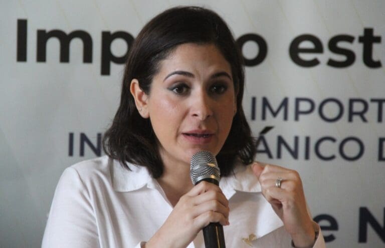 TEQROO revoca acuerdo del IEQROO que desecha quejas por VPG contra Estefanía Mercado