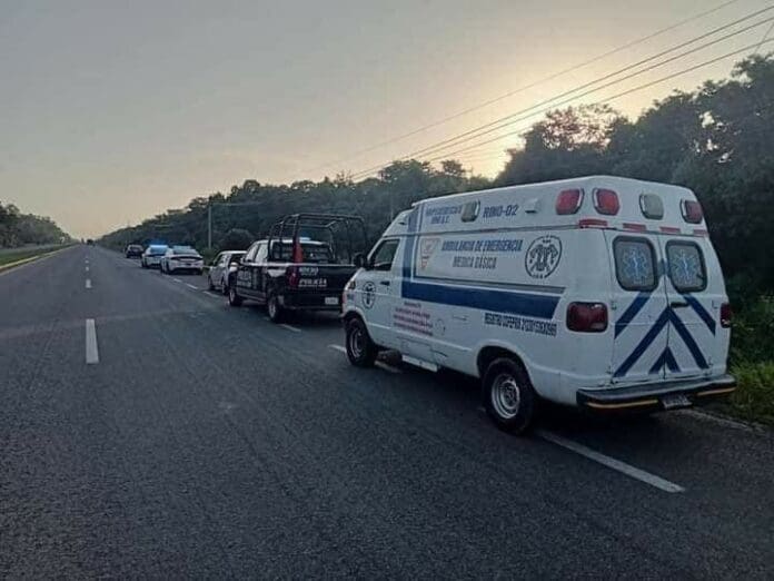 Asesinan a balazos a automovilista en la carretera Chetumal-Bacalar