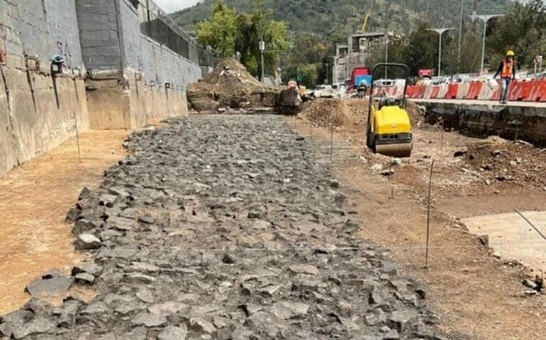 Hallan en Metro Indios Verdes restos de la que sería la primera carretera de México