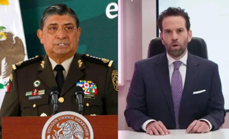 Carlos Loret ha revelado que un grupo de hackers obtuvo documentos confidenciales que estaban en poder de la Sedena.