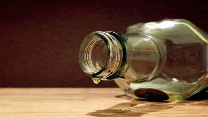 Arrestan a medicos del ISSSTE que organizaron borrachera en un hospital