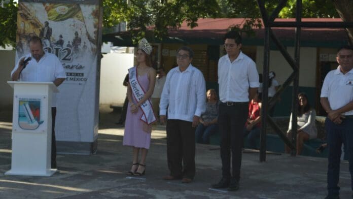 Autoridades de Puerto Morelos conmemoran el 201 aniversario de la consumación de la independencia de México