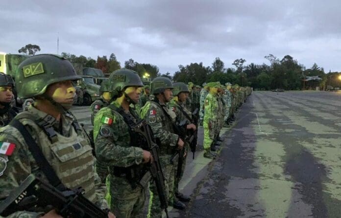 El gobierno federal anunció que preguntará a la gente si quiere que el Ejército siga desempeñando tareas de seguridad más tiempo