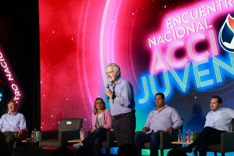 'Vamos a quitarlos del poder': Santiago Creel asegura que PAN le ganará a Morena en el 2024