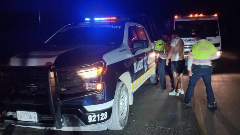 Dos accidentes ocurrieron en Tulum, en la misma vía y con minutos de diferencia. Los dos responsables fueron detenidos.