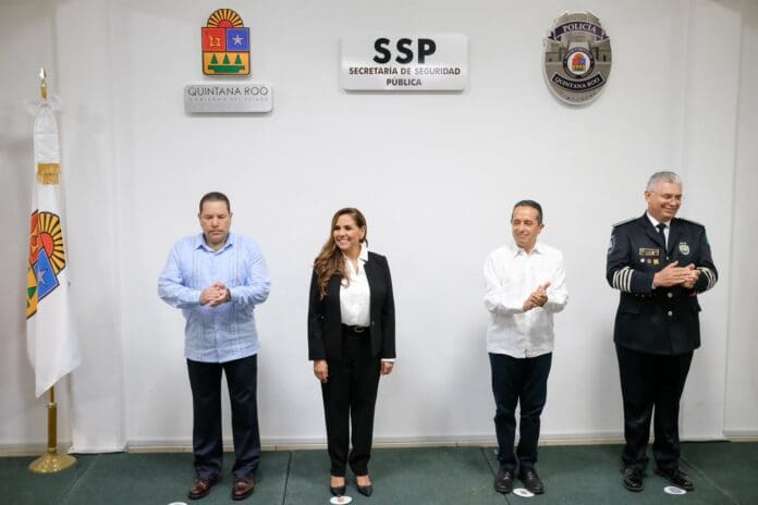 Los primeros minutos de este domingo se realizó el cambio de mando en la Secretaría de Seguridad Pública de Quintana Roo.