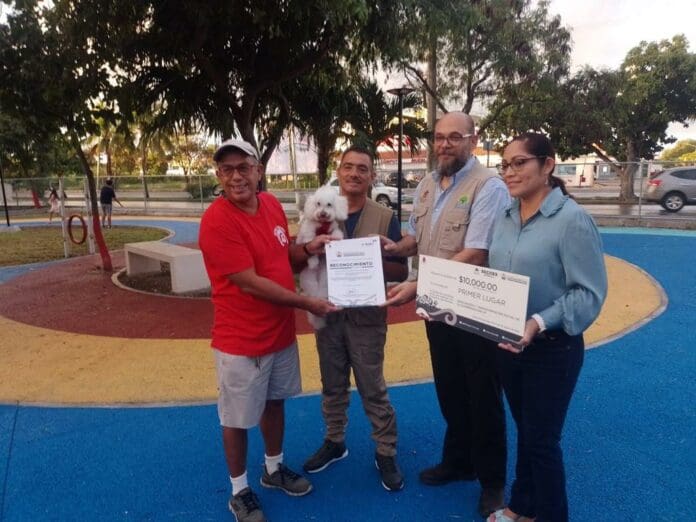 Gobierno de BJ respalda a comité ciudadano, primer lugar estatal en premio de contraloría social