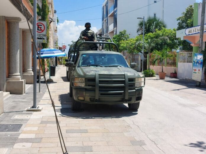 Reportan supuesto robo de nómina en el centro de Playa del Carmen 