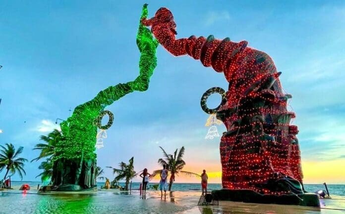 Fin de semana patrio dejó buena derrama entre turisteros y comerciantes de Playa del Carmen