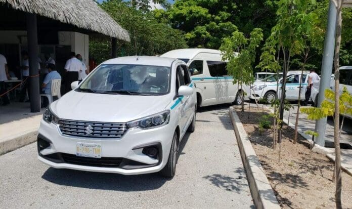 Presentan taxistas de Playa del Carmen su app “Taritaxi”; prometen un servicio mejor que Uber