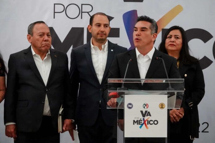 PAN y PRD anuncian suspensión 'temporal' con la alianza Va por México