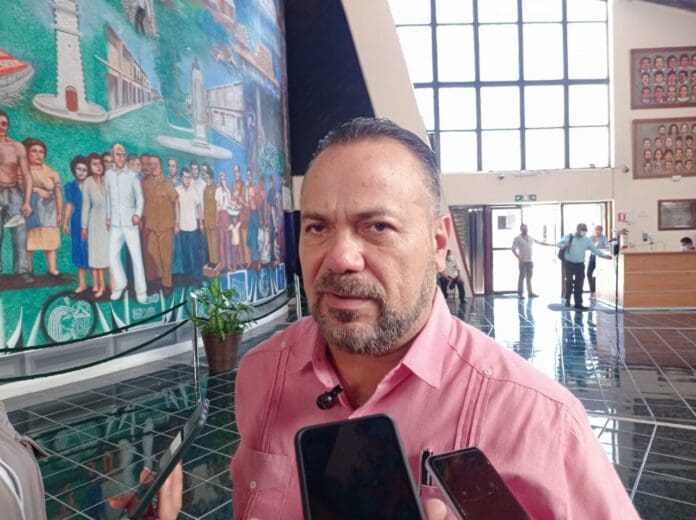 Caso de la diputada Diana Nava expone la necesidad de legislar para detener métodos engañosos, afirma Julián Ricalde