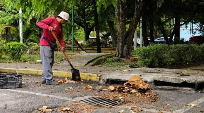 Previene Servicios Públicos posibles encharcamientos por lluvias en Cancún