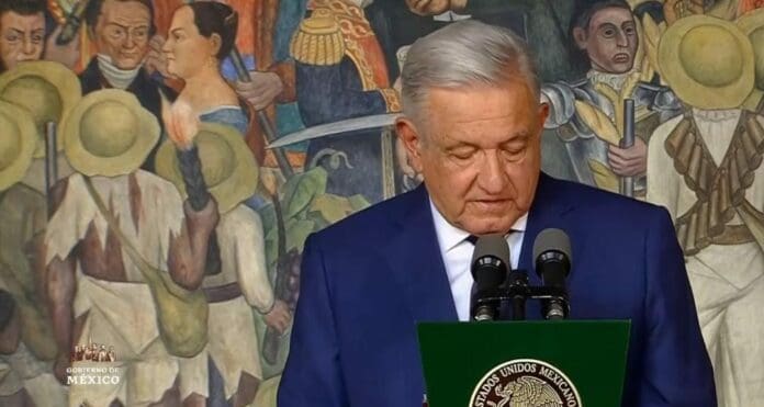 Aunque AMLO ha afirmado que ha cumplido 98 de 100 compromisos, los datos señalan que está lejos de haber llegado a esa cifra.