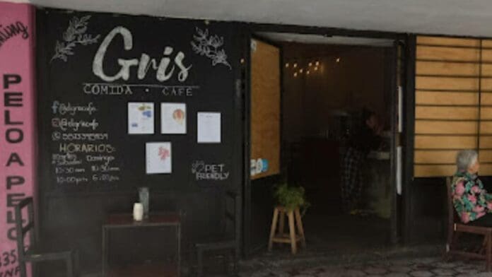 Pareja LGBT denunció ser víctimas de discriminación en restaurante de CDMX