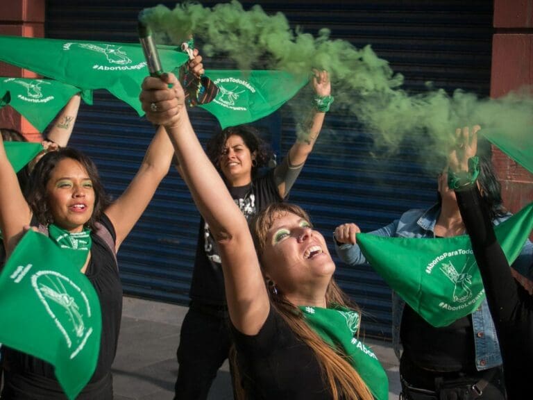 Aplauden colectivos despenalización del aborto, pero advierten que falta ley de fondo