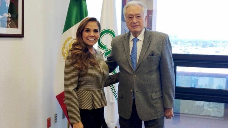 Gestiona Mara Lezama cables submarinos para Holbox y Cozumel