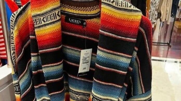 Acusan a marca de lujo Ralph Lauren de plagiar diseño textil mexicano