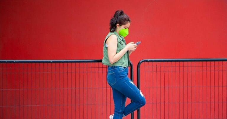 La OMS ha reiterado que el Covid-19 sigue siendo considerado como una emergencia mundial y que el virus podría seguir mutando.