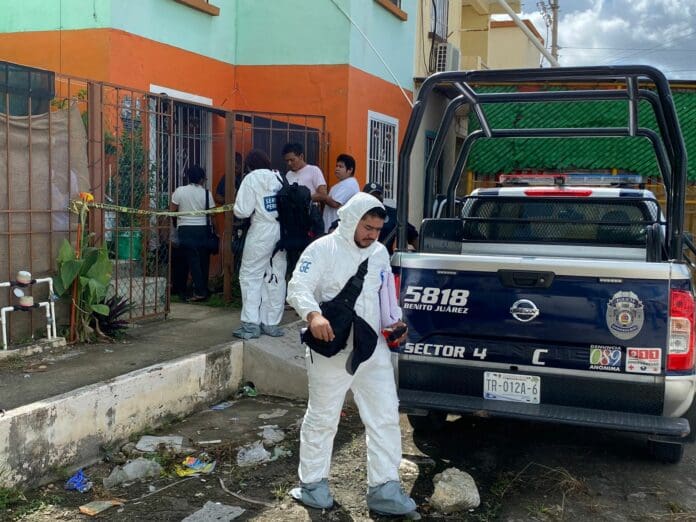 Asesinan a una persona a martillazos en Cancún