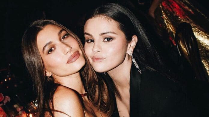 Selena Gomez y Hailey Bieber sorprendieron al posar juntas en una fiesta