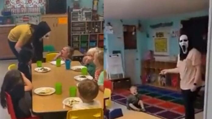 Video: Empleada de guardería asusta a niños con máscara de ‘Scream’; la despiden