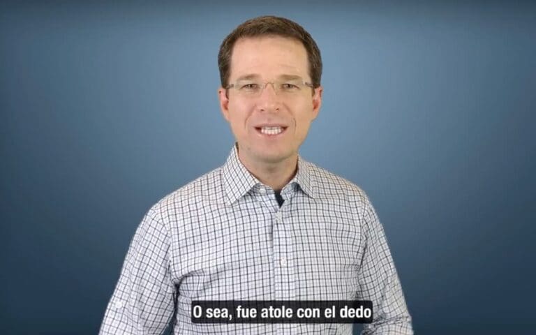 ‘Atole con el dedo que ya no habría espionaje’; Anaya publica nuevo video contra AMLO