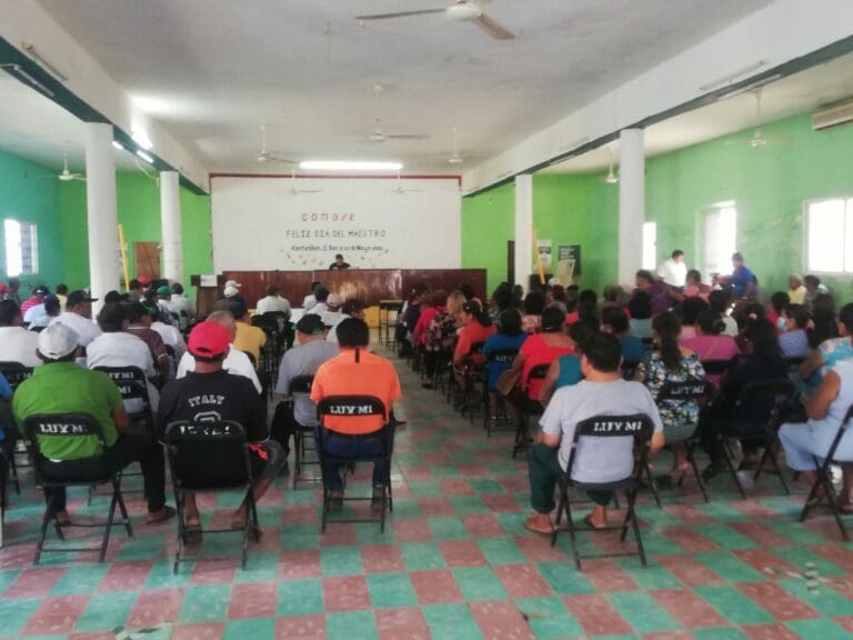 Amagan ejidatarios de Kantunilkín con bloquear acceso de autos a Holbox si CFE no los indemniza por uso de tierras