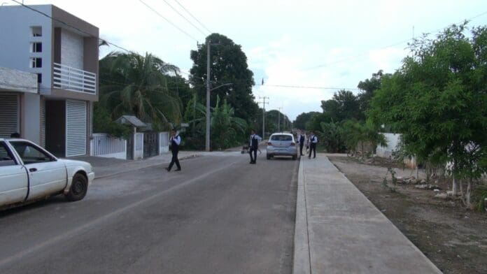 Policía municipal choca en carretera de José María Morelos
