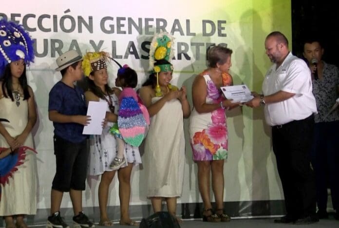 Organiza gobierno de Puerto Morelos velada cultural