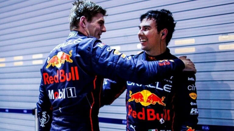 Max Verstappen y Sergio "Checo" Pérez fueron los dos primeros lugares en el Gran Premio de Italia, en casa de Ferrari.