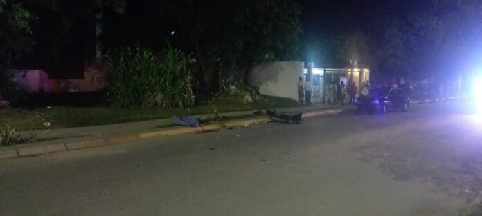 Muere segunda víctima de accidente frente a una calle privada en Playa del Carmen 