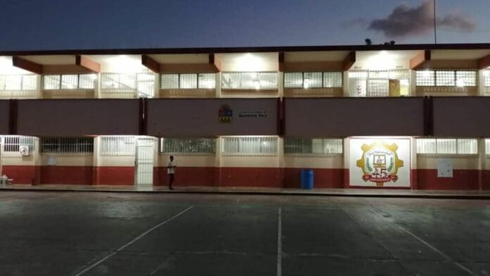 Alistan simulacros de balaceras en secundaria de Cozumel
