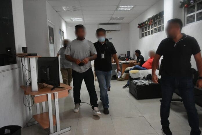 Obtiene FGE Quintana Roo vinculación a proceso de Luis “J”, alias “La Changa”, por homicidio calificado del gerente de un club de playa en Solidaridad