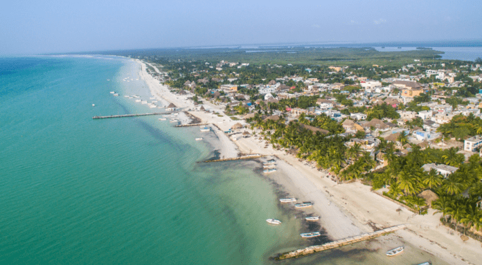 Declaran contingencia ambiental por basurero de la Isla de Holbox
