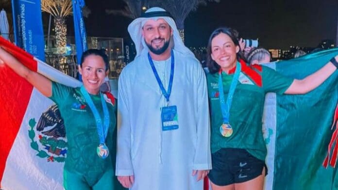 Isabella Luckie Piccolo y Bianca Brenda Íñigo Gamez pusieron en lo alto el nombre de Quintana Roo en el Campeonato de Triatlón en Abu Dhabi.