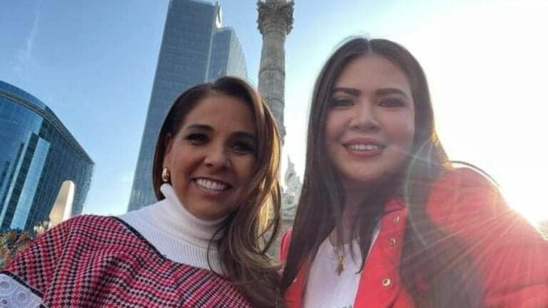 Encabeza Mara Lezama contingente de Quintana Roo en apoyo a AMLO