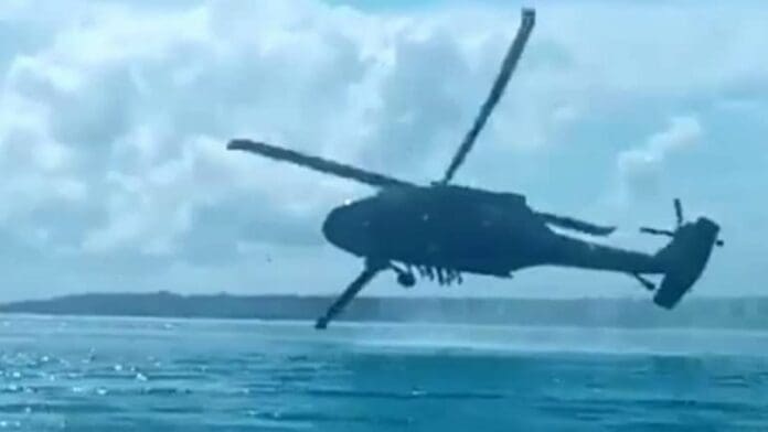 VIDEO: Helicóptero de la Fuerza Aérea Mexicana casi impacta en la laguna de Bacalar