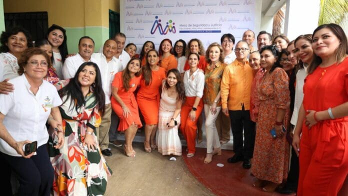 Mi compromiso para proteger a las mujeres cancunenses es total: Ana Patricia Peralta