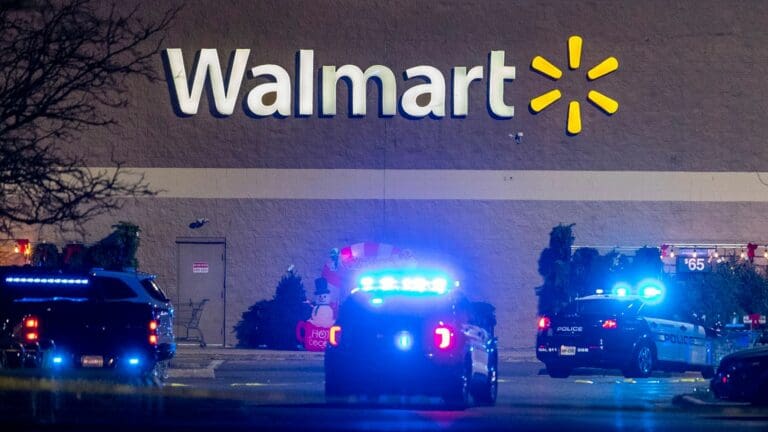 Tiroteo en Walmart de Virginia deja al menos seis muertos