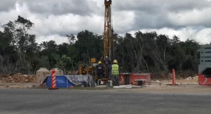 Inicia la construcción de puentes para el Tren Maya en Playa del Carmen 