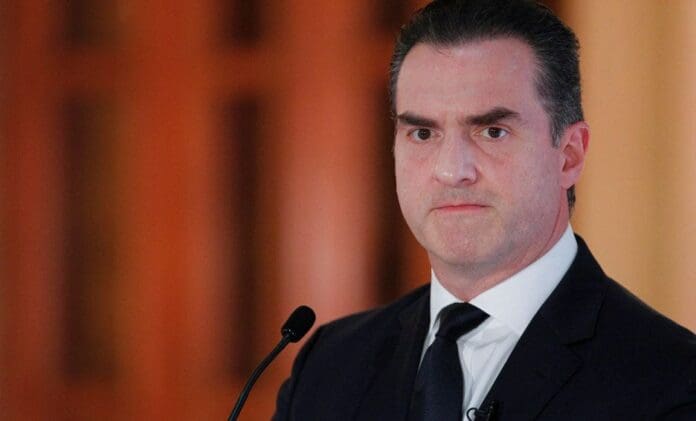 Vetan a Adrián de la Garza como aspirante a fiscal general de NL