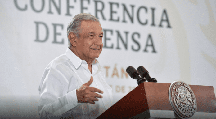 AMLO confirma que avión presidencial pasará a la nueva Mexicana de Aviación, que será administrada por Sedena
