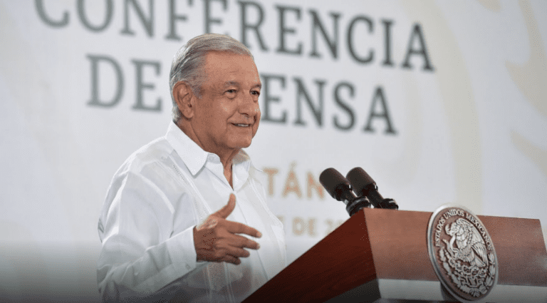 AMLO confirma que avión presidencial pasará a la nueva Mexicana de Aviación, que será administrada por Sedena
