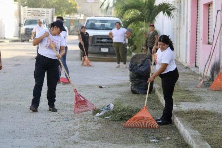 Llega el programa "Gobierno ciudadano, cerca de la Ti" al fraccionamiento Villas Morelos 1 de Puerto Morelos
