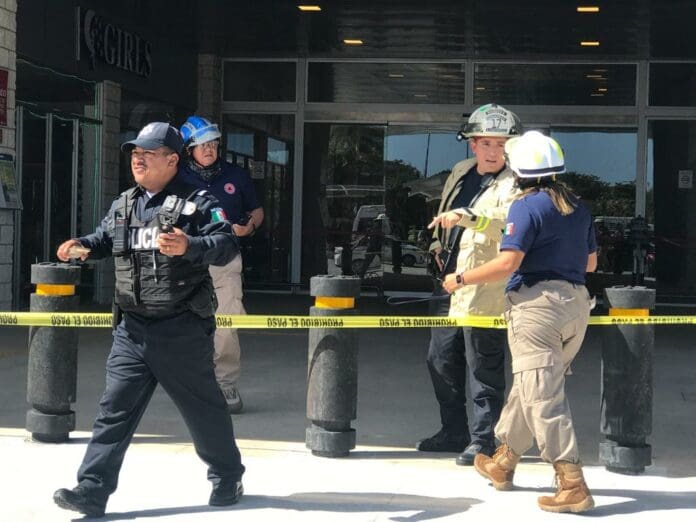Explosión en Multiplaza Petempich de Playa del Carmen deja tres heridos 