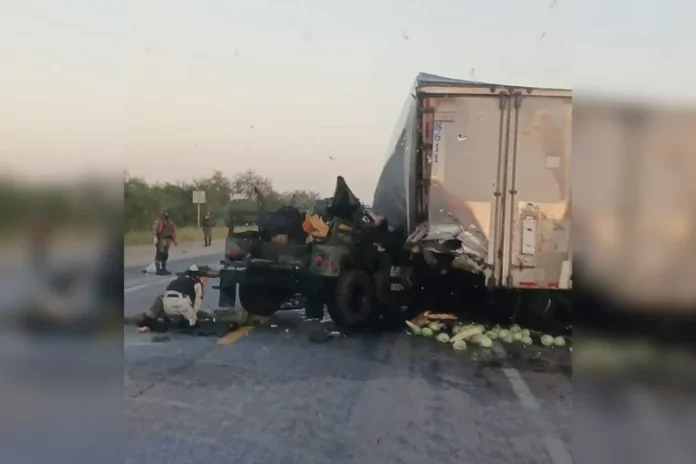 Choque entre tráiler y militares dejó a siete elementos muertos en Tamaulipas