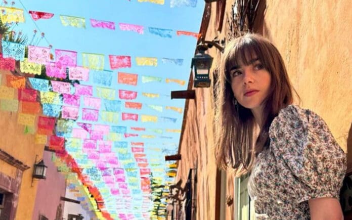 Lily Collins se encuentra junto a su esposo de vacaciones en México